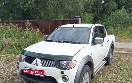 Mitsubishi L200 IV рестайлинг, 2008 год, 890 000 рублей, 2 фотография