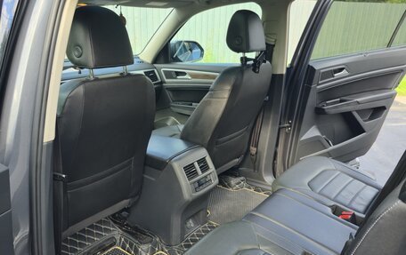Volkswagen Teramont I, 2018 год, 3 450 000 рублей, 10 фотография
