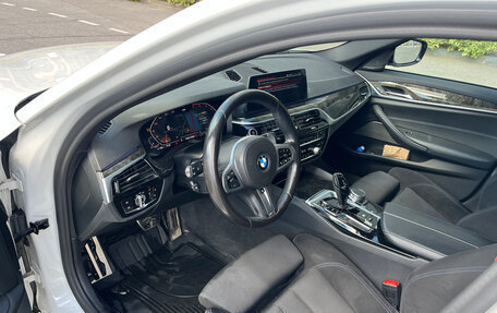 BMW 5 серия, 2019 год, 3 700 000 рублей, 8 фотография