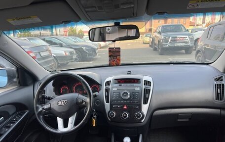 KIA cee'd I рестайлинг, 2011 год, 680 000 рублей, 7 фотография