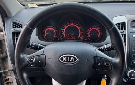 KIA cee'd I рестайлинг, 2011 год, 680 000 рублей, 9 фотография