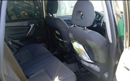 Toyota RAV4, 2004 год, 720 000 рублей, 9 фотография