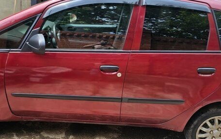 Mitsubishi Colt VI рестайлинг, 2005 год, 290 000 рублей, 2 фотография