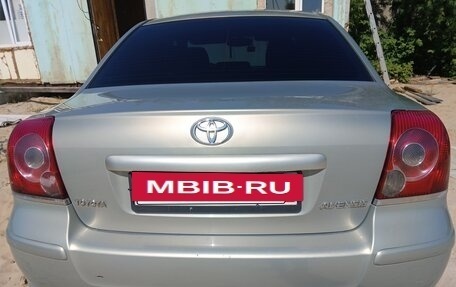 Toyota Avensis III рестайлинг, 2007 год, 750 000 рублей, 11 фотография