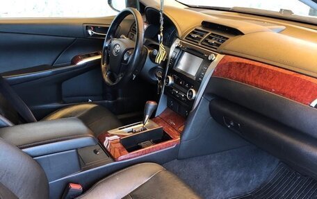 Toyota Camry, 2014 год, 1 900 000 рублей, 3 фотография