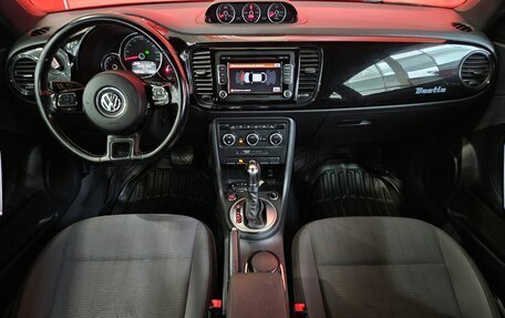 Volkswagen Beetle, 2013 год, 1 397 000 рублей, 9 фотография