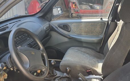 Chevrolet Niva I рестайлинг, 2003 год, 239 000 рублей, 5 фотография