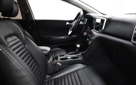 KIA Sportage IV рестайлинг, 2020 год, 2 240 000 рублей, 11 фотография