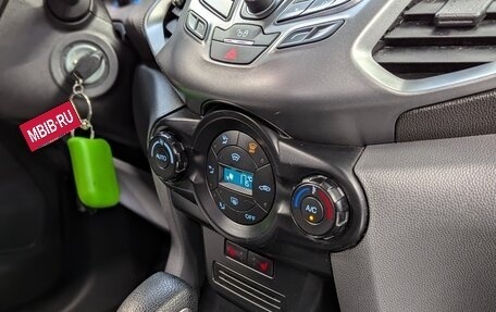 Ford EcoSport, 2015 год, 999 000 рублей, 30 фотография
