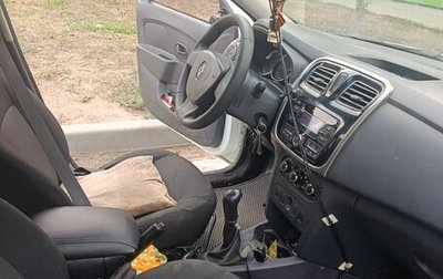 Renault Logan II, 2016 год, 570 000 рублей, 1 фотография