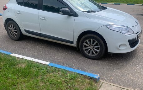 Renault Megane III, 2012 год, 805 000 рублей, 4 фотография