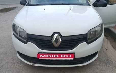 Renault Logan II, 2016 год, 570 000 рублей, 2 фотография