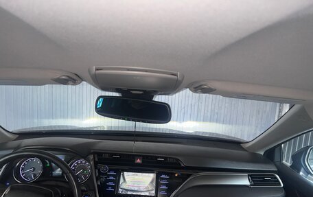 Toyota Camry, 2019 год, 2 550 000 рублей, 2 фотография