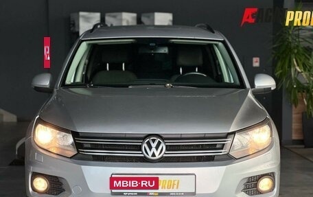 Volkswagen Tiguan I, 2012 год, 900 000 рублей, 2 фотография