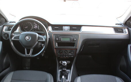 Skoda Rapid I, 2015 год, 997 000 рублей, 7 фотография