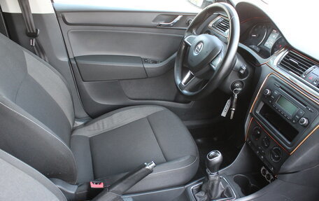 Skoda Rapid I, 2015 год, 997 000 рублей, 14 фотография