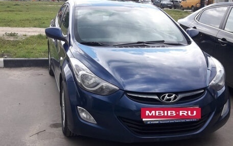 Hyundai Elantra V, 2012 год, 910 000 рублей, 2 фотография