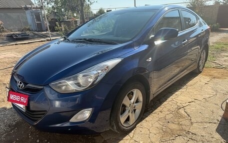 Hyundai Elantra V, 2012 год, 910 000 рублей, 4 фотография