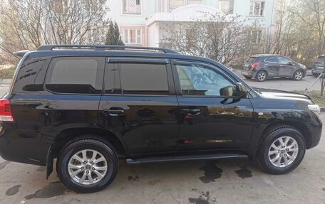 Toyota Land Cruiser 200, 2010 год, 3 885 000 рублей, 11 фотография