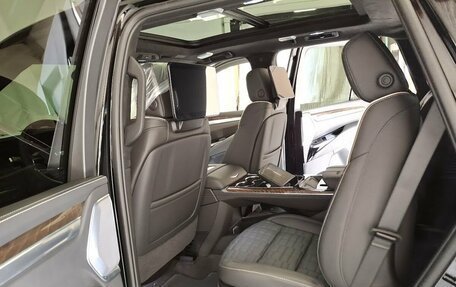 Cadillac Escalade V, 2025 год, 22 550 000 рублей, 18 фотография