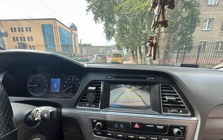 Hyundai Sonata VII, 2015 год, 1 570 000 рублей, 10 фотография