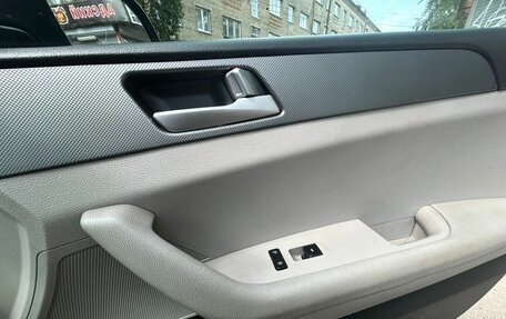 Hyundai Sonata VII, 2015 год, 1 570 000 рублей, 15 фотография