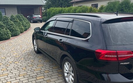 Volkswagen Passat B8 рестайлинг, 2018 год, 1 790 000 рублей, 5 фотография