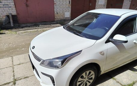 KIA Rio IV, 2019 год, 1 000 000 рублей, 4 фотография