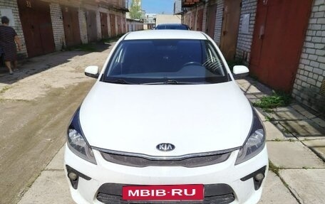 KIA Rio IV, 2019 год, 1 000 000 рублей, 8 фотография