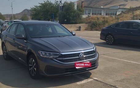 Volkswagen Jetta VII, 2022 год, 1 650 000 рублей, 3 фотография
