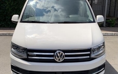 Volkswagen Multivan T6 рестайлинг, 2018 год, 5 250 000 рублей, 1 фотография