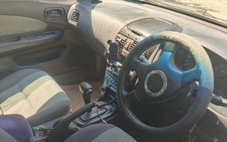 Nissan Wingroad III, 2001 год, 300 000 рублей, 7 фотография
