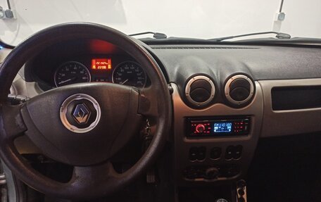 Renault Sandero I, 2012 год, 380 000 рублей, 3 фотография
