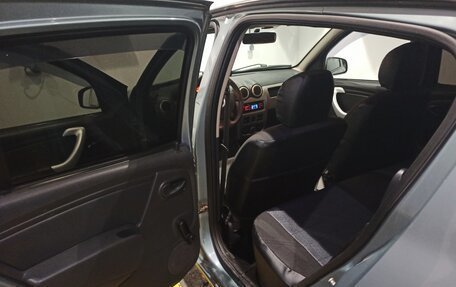 Renault Sandero I, 2012 год, 380 000 рублей, 6 фотография