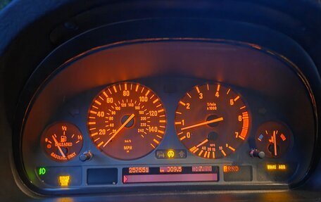 BMW X5, 2001 год, 700 000 рублей, 23 фотография