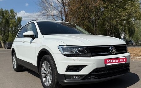 Volkswagen Tiguan II, 2020 год, 2 630 000 рублей, 13 фотография