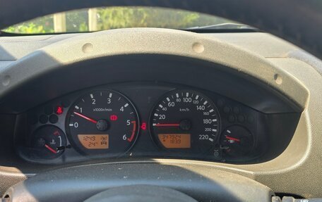 Nissan Navara (Frontier), 2007 год, 1 200 000 рублей, 9 фотография
