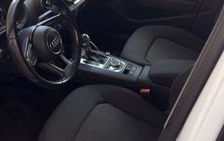 Audi A3, 2017 год, 1 650 000 рублей, 14 фотография