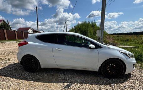 KIA cee'd III, 2014 год, 1 400 000 рублей, 2 фотография
