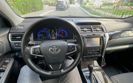 Toyota Camry, 2016 год, 1 700 000 рублей, 11 фотография