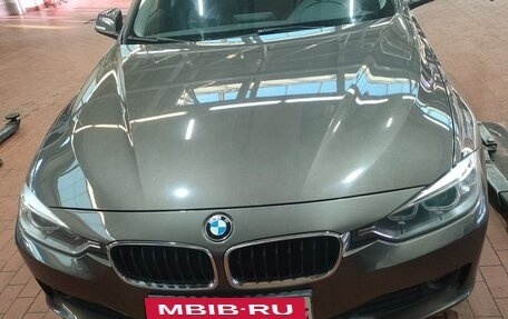BMW 3 серия, 2013 год, 1 325 000 рублей, 4 фотография