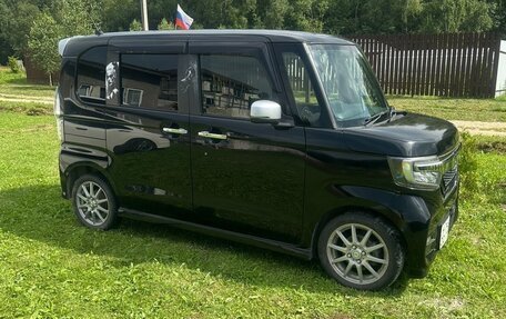 Honda N-BOX II, 2018 год, 830 000 рублей, 3 фотография