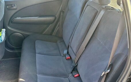 Mitsubishi Outlander III рестайлинг 3, 2005 год, 600 000 рублей, 5 фотография