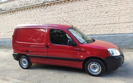 Peugeot Partner II рестайлинг 2, 2010 год, 490 000 рублей, 3 фотография