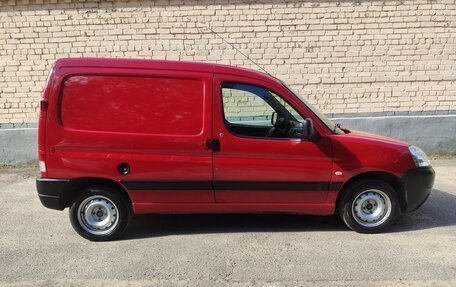Peugeot Partner II рестайлинг 2, 2010 год, 490 000 рублей, 13 фотография