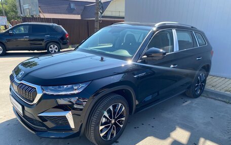 Skoda Kodiaq I, 2024 год, 4 250 000 рублей, 4 фотография