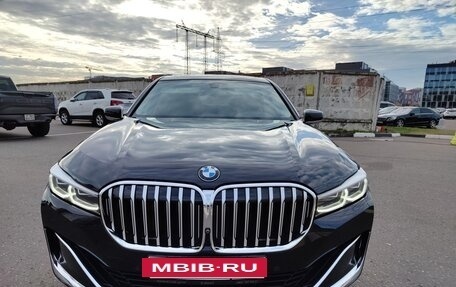 BMW 7 серия, 2020 год, 6 599 999 рублей, 10 фотография