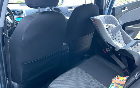 Hyundai Solaris II рестайлинг, 2011 год, 850 000 рублей, 14 фотография