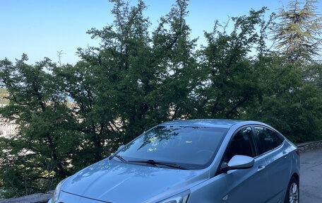 Hyundai Solaris II рестайлинг, 2011 год, 850 000 рублей, 8 фотография