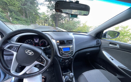 Hyundai Solaris II рестайлинг, 2011 год, 850 000 рублей, 12 фотография